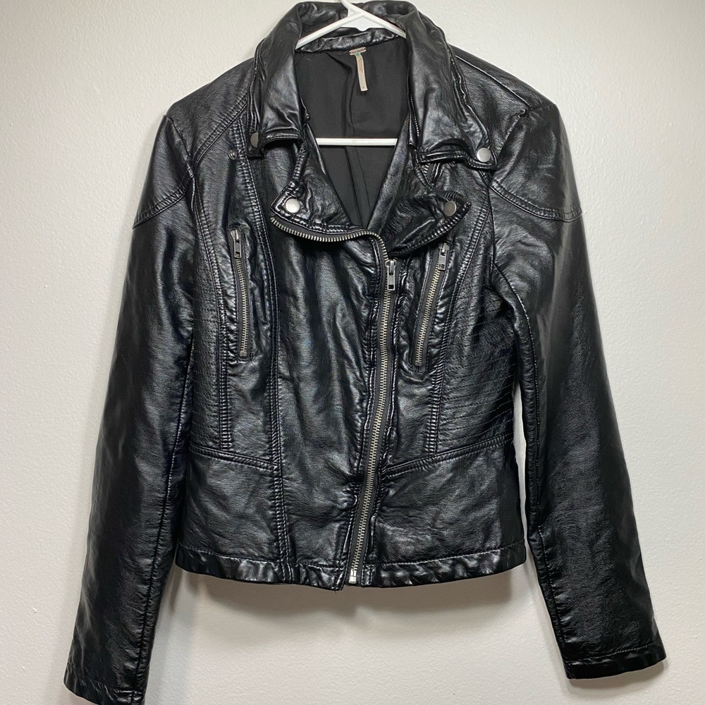 Free People Vegan Leather Moto Jacket Size 6